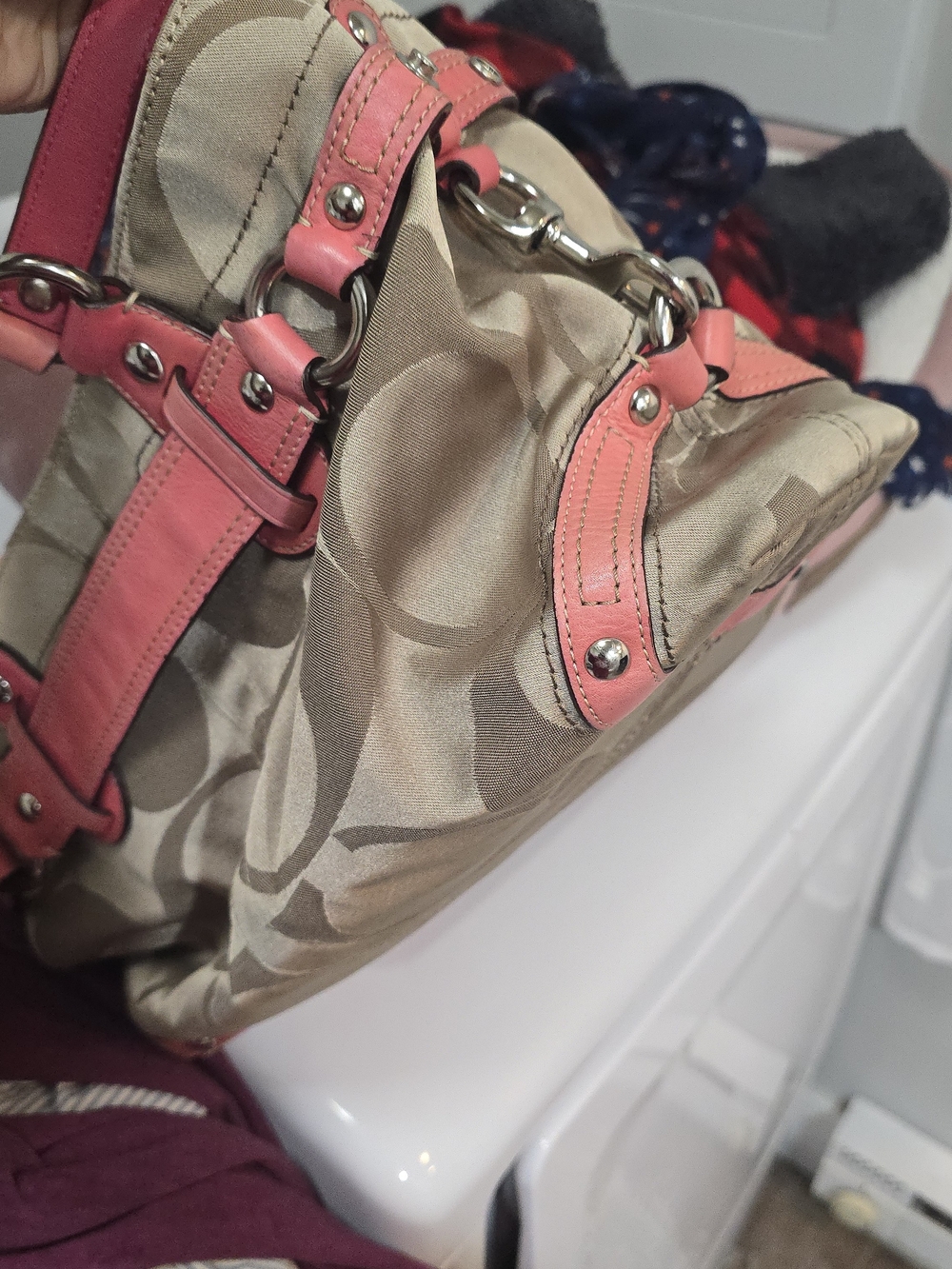 Coach Beige Canvas Shoulder Bag with Pink Trim - Picture 7 of 7